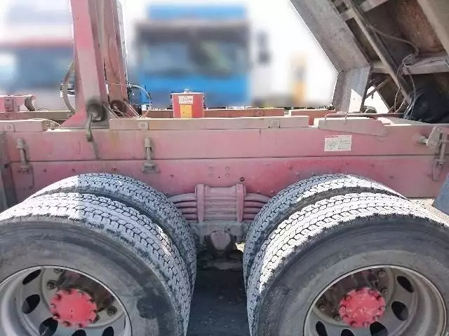 平成23年08月中古大型いすゞギガの画像17