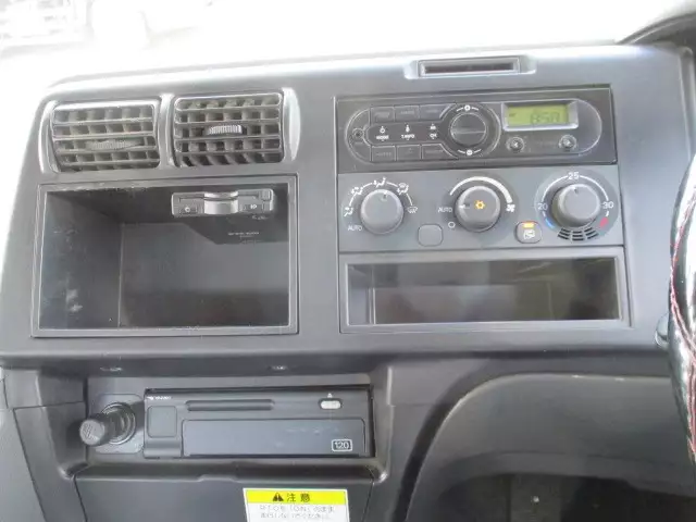 平成29年10月中古大型三菱ふそうスーパーグレートの画像29