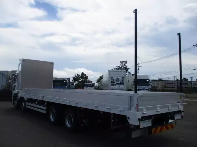 令和03年07月中古大型日産UDクオンの画像7