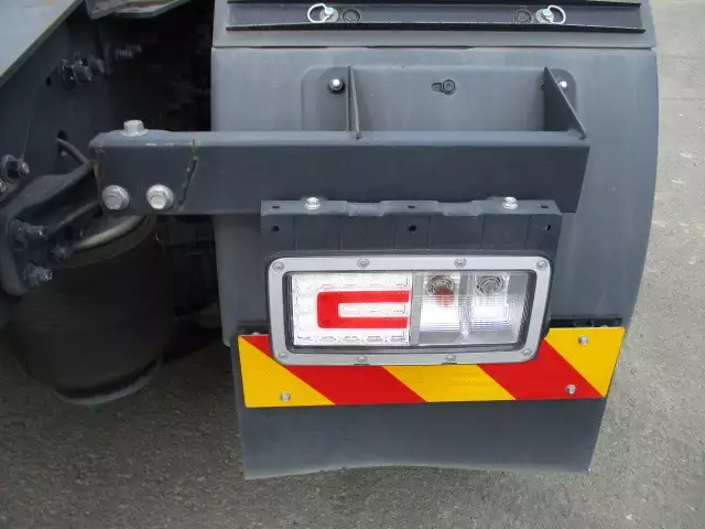 令和03年09月中古大型トラクタヘッド日野プロフィアの画像16