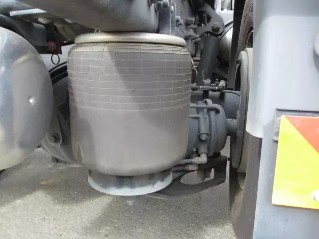 令和03年09月中古大型トラクタヘッド日野プロフィアの画像19