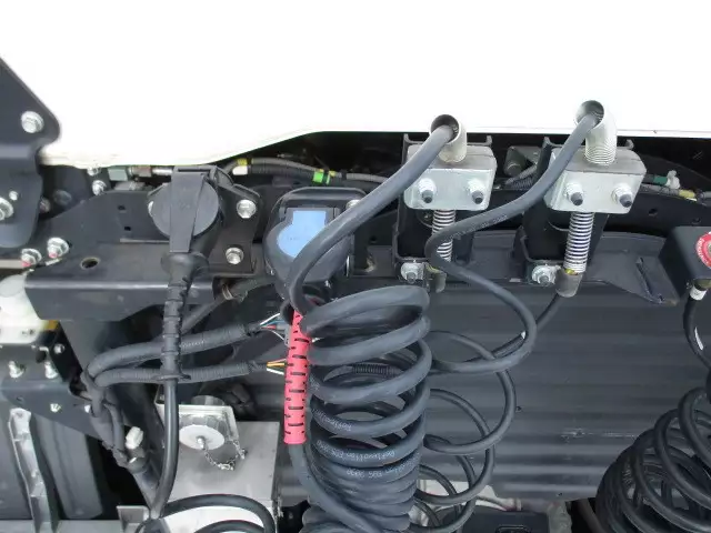 令和03年09月中古大型トラクタヘッド日野プロフィアの画像28