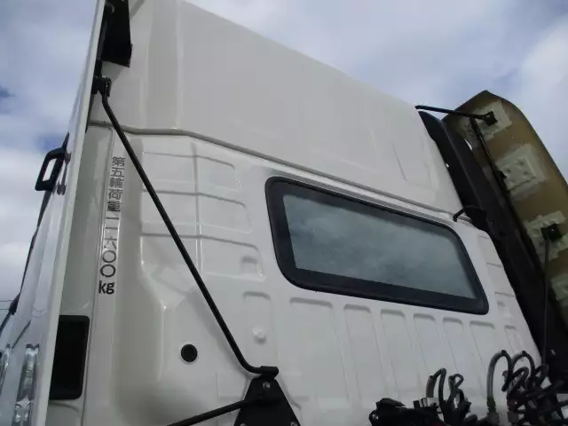 令和03年09月中古大型トラクタヘッド日野プロフィアの画像31