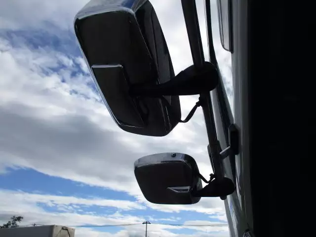 令和03年09月中古大型トラクタヘッド日野プロフィアの画像36