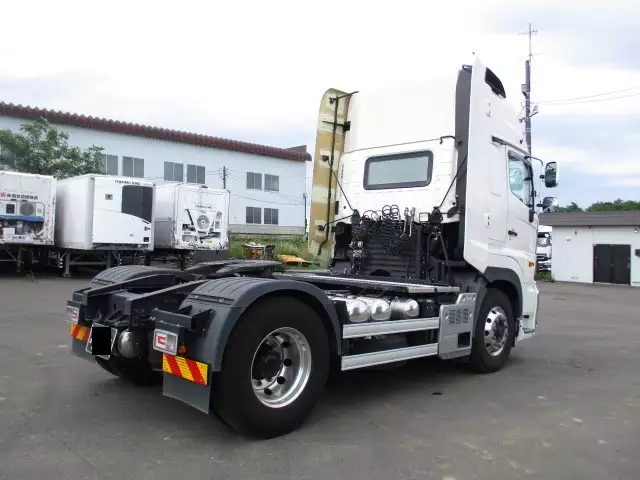 令和03年09月中古大型トラクタヘッド日野プロフィアの画像5