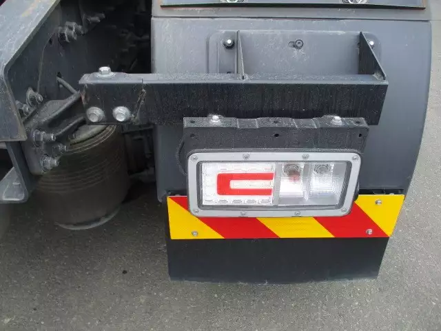 令和03年08月中古大型トラクタヘッド日野プロフィアの画像15