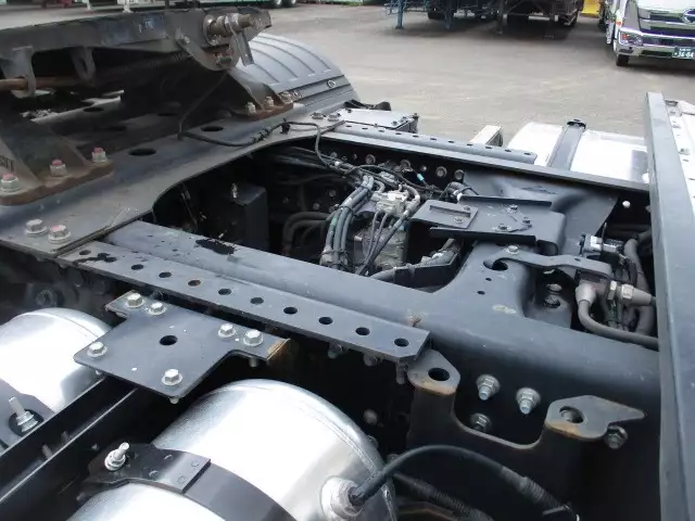 令和03年08月中古大型トラクタヘッド日野プロフィアの画像22