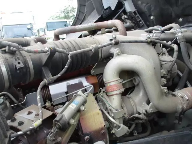 令和03年08月中古大型トラクタヘッド日野プロフィアの画像39