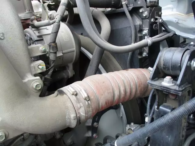 令和03年08月中古大型トラクタヘッド日野プロフィアの画像40