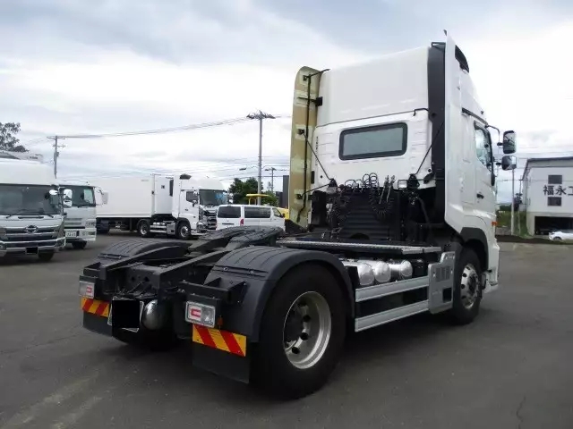 令和03年08月中古大型トラクタヘッド日野プロフィアの画像5