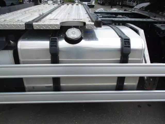 令和03年08月中古大型トラクタヘッド日野プロフィアの画像10