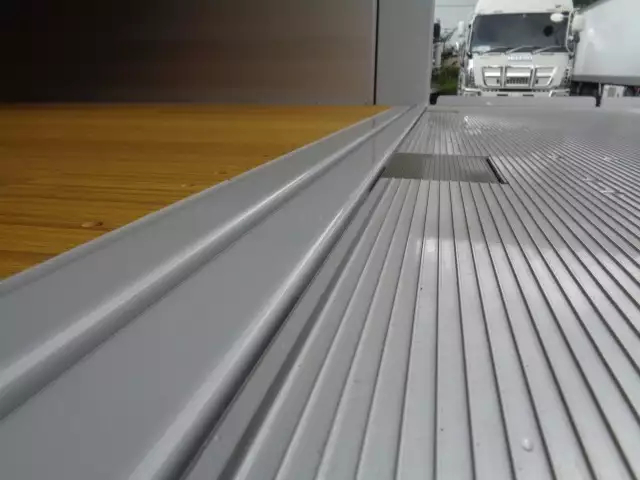 令和05年05月中古中型アルミバン・ウィング日野レンジャーの画像16