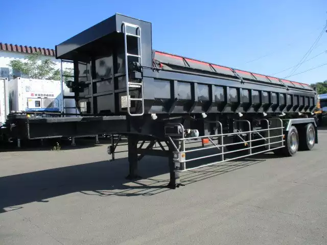 平成18年08月中古大型ダンプトレーラー・重機運搬トレーラートレクストレクスの画像1