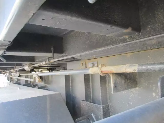 平成18年08月中古大型ダンプトレーラー・重機運搬トレーラートレクストレクスの画像14