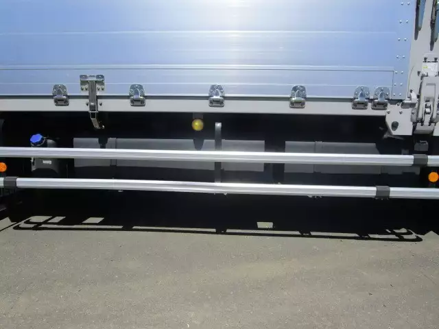 令和03年11月中古大型アルミバン・ウィング日野プロフィアの画像17