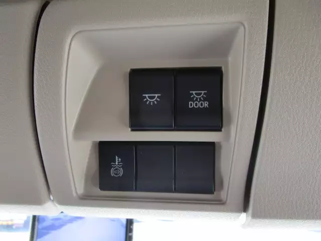 令和03年11月中古大型アルミバン・ウィング日野プロフィアの画像31