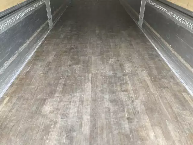 令和03年11月中古大型アルミバン・ウィング日野プロフィアの画像35