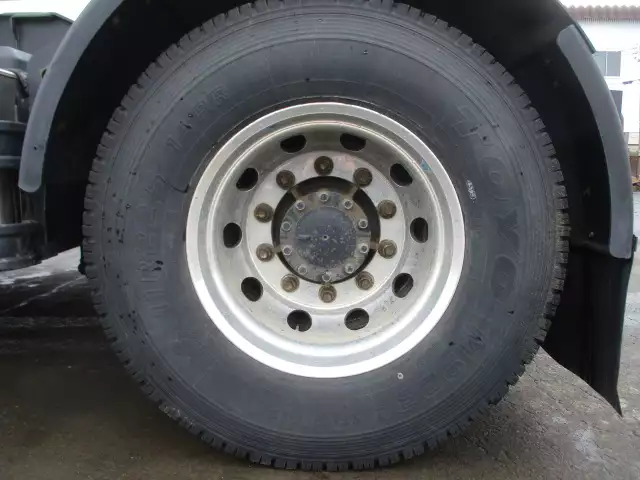 平成30年08月中古大型トラクタヘッド日産UDクオンの画像12