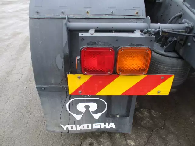 平成30年08月中古大型トラクタヘッド日産UDクオンの画像13