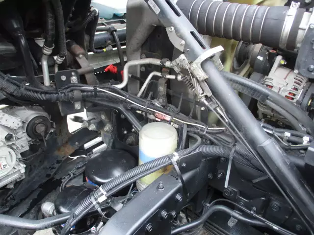 平成30年08月中古大型トラクタヘッド日産UDクオンの画像39