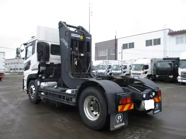 平成30年08月中古大型トラクタヘッド日産UDクオンの画像7