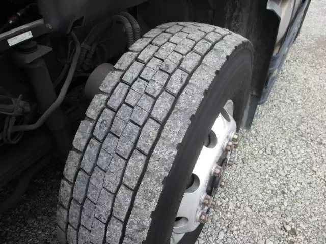 平成30年08月中古大型トラクタヘッド日産UDクオンの画像11