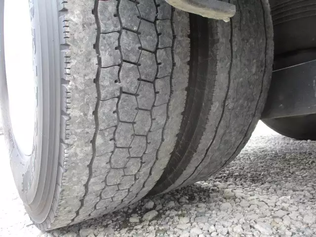 平成30年08月中古大型トラクタヘッド日産UDクオンの画像14