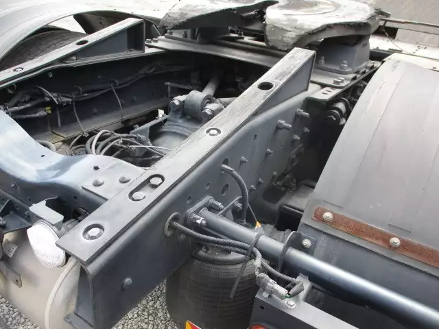 平成30年08月中古大型トラクタヘッド日産UDクオンの画像20