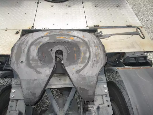 平成30年08月中古大型トラクタヘッド日産UDクオンの画像21