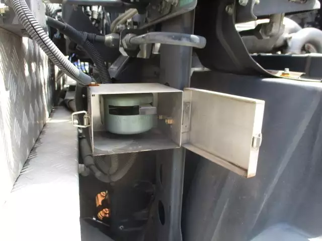 平成30年08月中古大型トラクタヘッド日産UDクオンの画像37