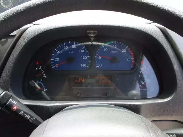 平成30年08月中古大型トラクタヘッド日産UDクオンの画像39