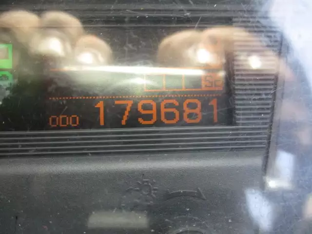 平成30年08月中古大型トラクタヘッド日産UDクオンの画像40