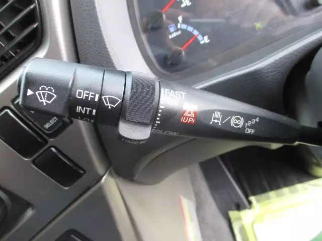 平成30年08月中古大型トラクタヘッド日産UDクオンの画像48