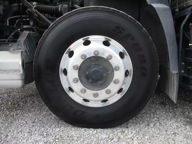 平成30年08月中古大型トラクタヘッド日産UDクオンの画像9