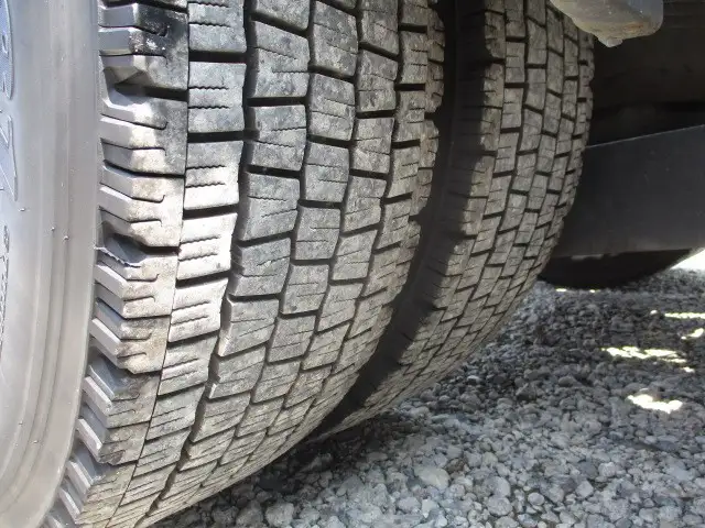 平成30年08月中古大型トラクタヘッド日産UDクオンの画像14