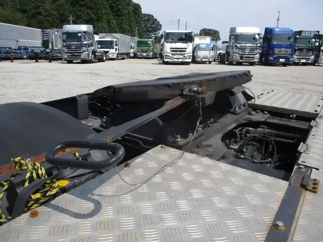 平成30年08月中古大型トラクタヘッド日産UDクオンの画像23