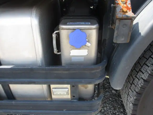 平成30年08月中古大型トラクタヘッド日産UDクオンの画像27