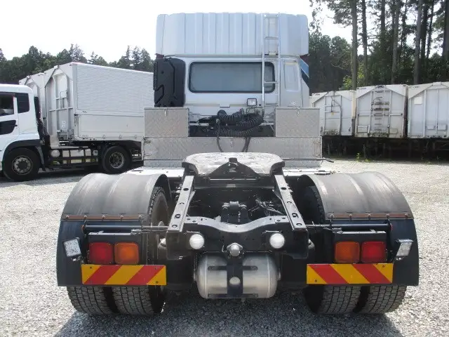 平成30年08月中古大型トラクタヘッド日産UDクオンの画像6