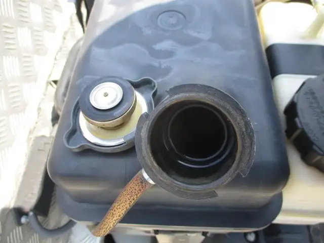 平成30年08月中古大型トラクタヘッド日産UDクオンの画像55