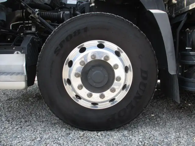 平成30年08月中古大型トラクタヘッド日産UDクオンの画像9