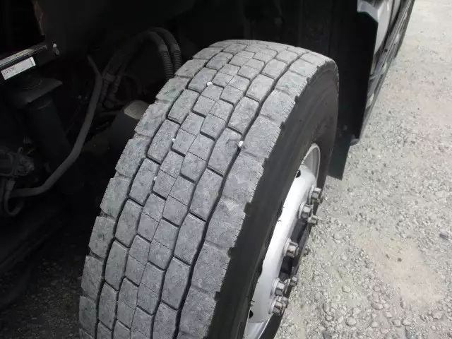 平成29年12月中古大型トラクタヘッド日産UDUDトラックスの画像12