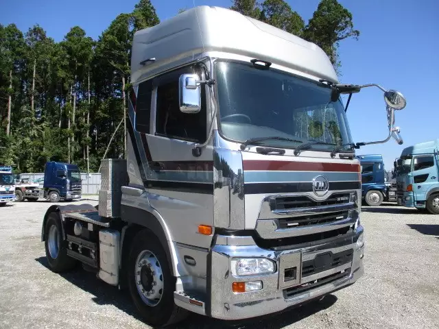 平成29年12月中古大型トラクタヘッド日産UDUDトラックスの画像3