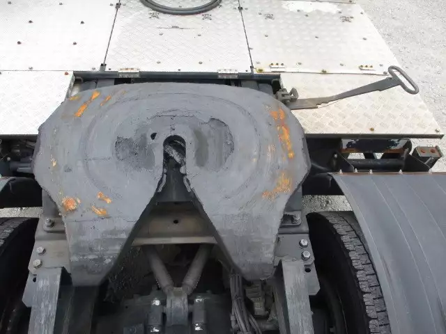 平成29年12月中古大型トラクタヘッド日産UDUDトラックスの画像23