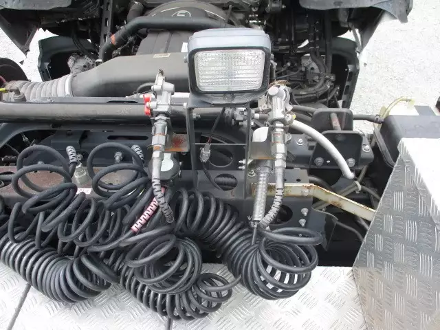 平成29年12月中古大型トラクタヘッド日産UDUDトラックスの画像32