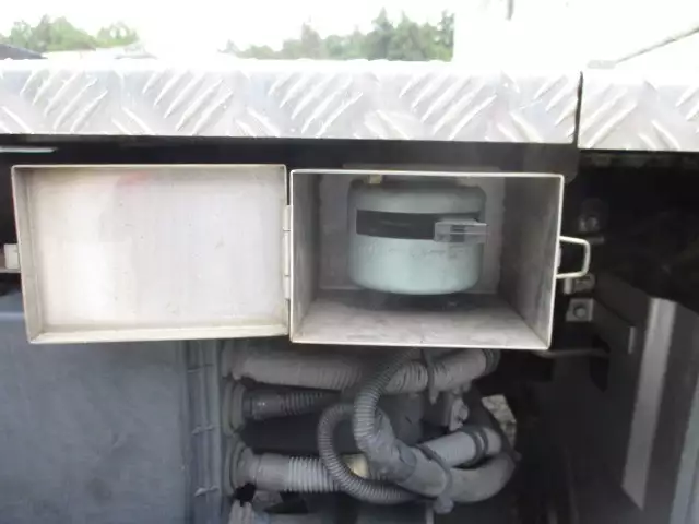 平成29年12月中古大型トラクタヘッド日産UDUDトラックスの画像36