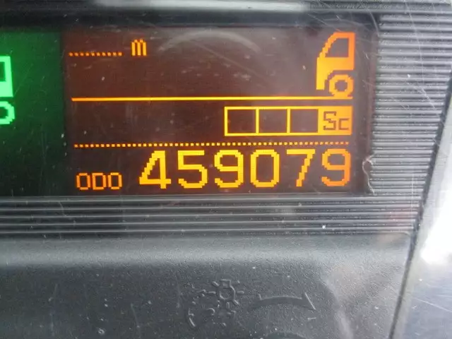 平成29年12月中古大型トラクタヘッド日産UDUDトラックスの画像39