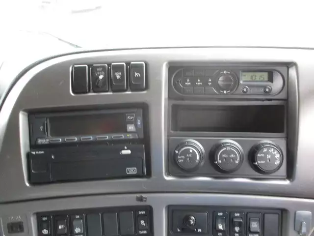 平成29年12月中古大型トラクタヘッド日産UDUDトラックスの画像43