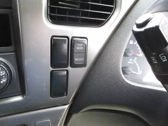 平成29年12月中古大型トラクタヘッド日産UDUDトラックスの画像45