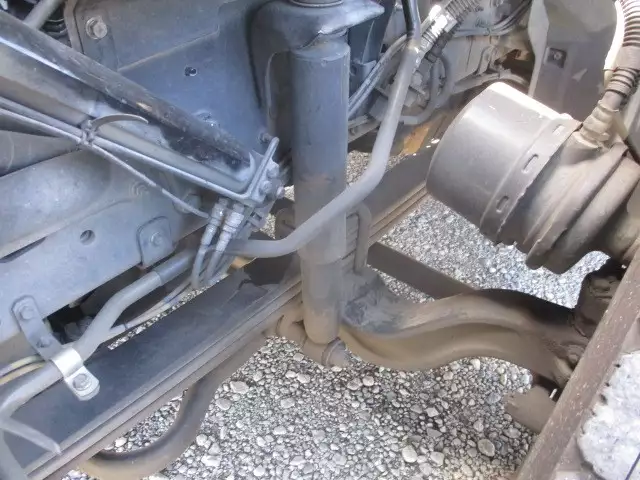 平成27年09月中古大型トラクタヘッド日産UDクオンの画像18