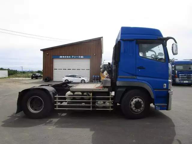 平成28年03月中古大型トラクタヘッド三菱ふそうスーパーグレートの画像4